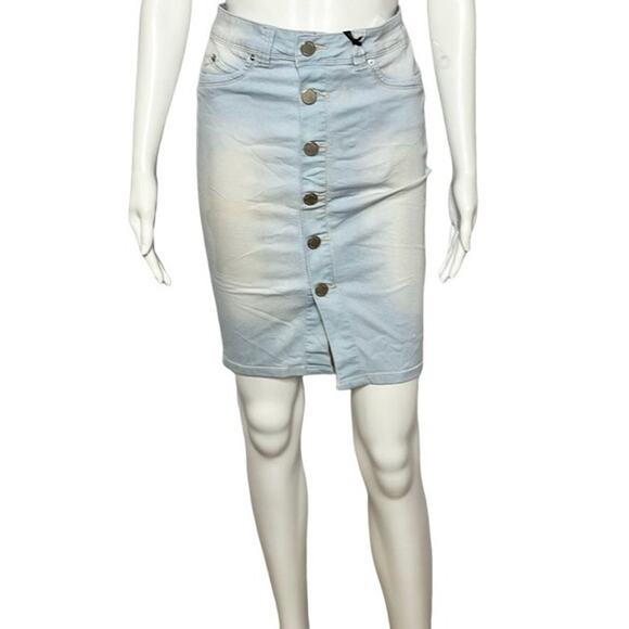 YMI Women's‎ Wannabettabutt Button Down Pencil Skirt Lightwash Size1/25 - Picture 2 of 10